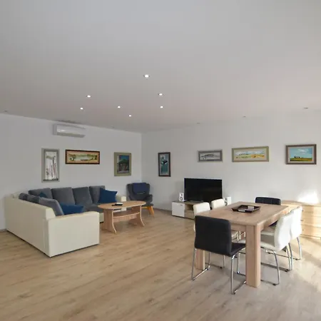 Villa Nin With Private Pool *