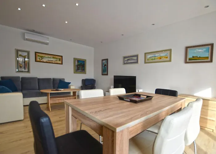 Vila Nin With Private Pool Rovinjsko Selo