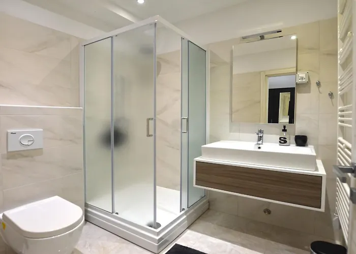 Nin With Private Pool Rovinjsko Selo