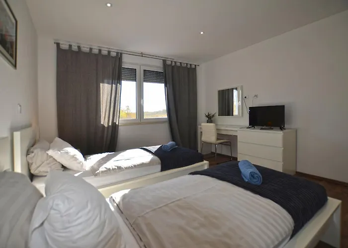 Vila Nin With Private Pool Rovinjsko Selo